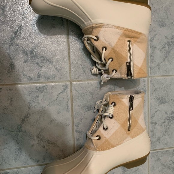 Sperry winter duck boots wool lined. Size 8 New - Picture 2 of 4